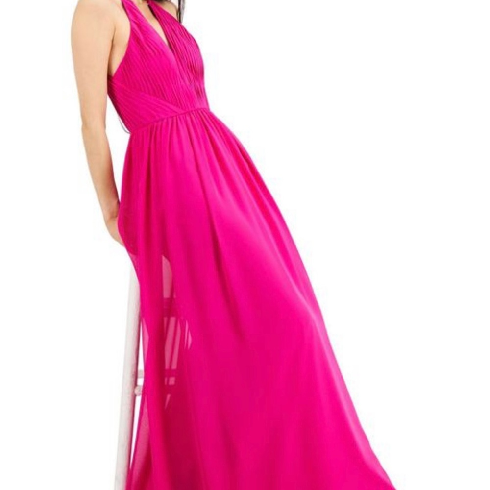 AIDAN BY AIDAN MATTOX Chiffon Pleated Chain Detail Halter Gown